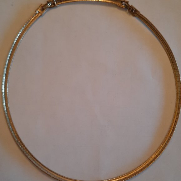 Vintage Avon Collarbone Necklace w/extension - Picture 9 of 10